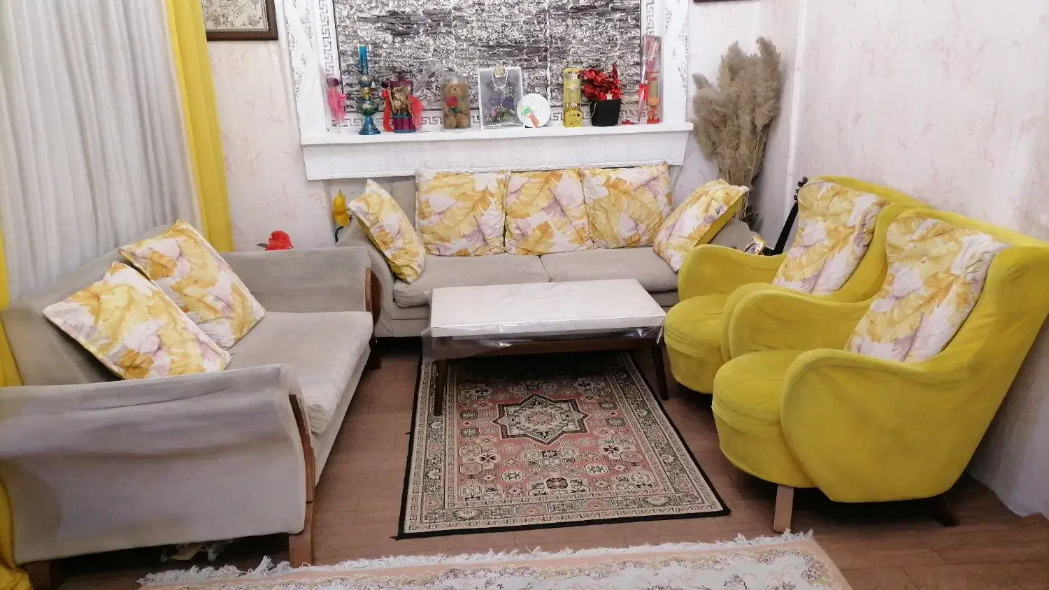 مبل راحتی|مبلمان خانگی و میز عسلی|آفتاب, |دیوار