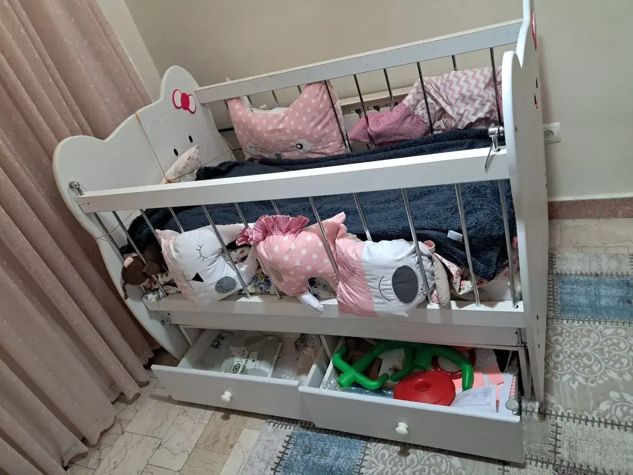 تخت و کمد کودک|تخت و صندلی بچه|تهران, کوی بیمه|دیوار