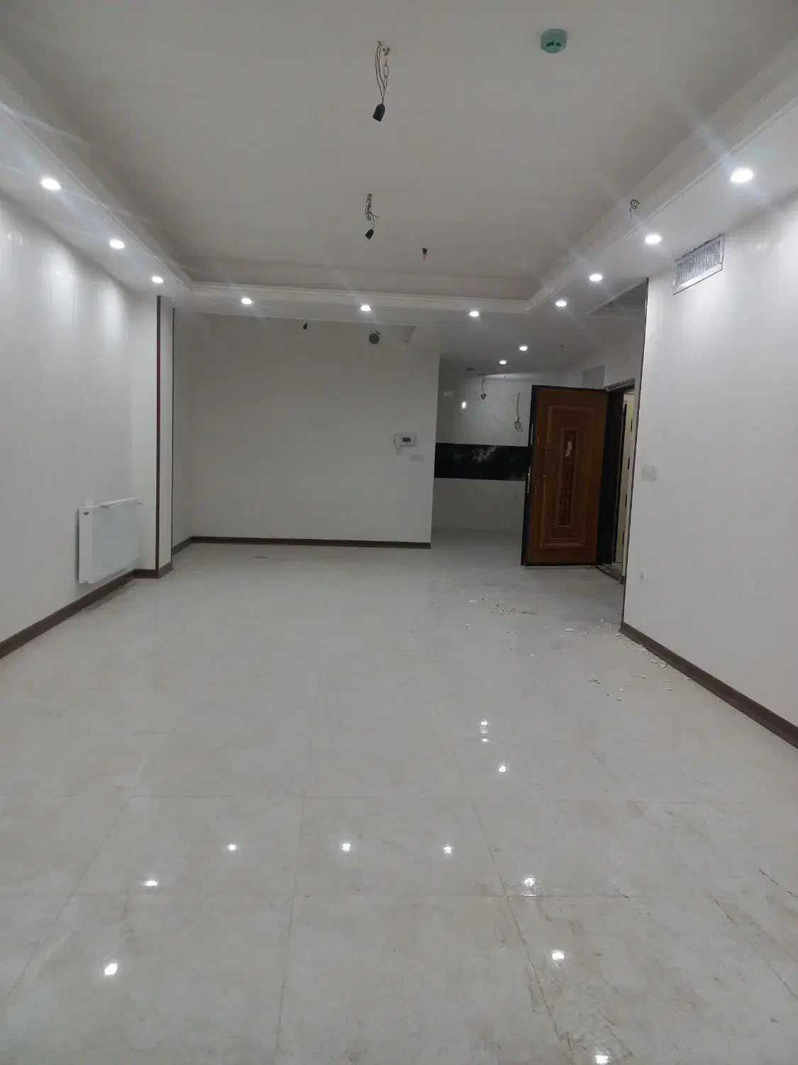 رهن کامل آپارتمان ۱۱۰ متری فول میدان بهاران