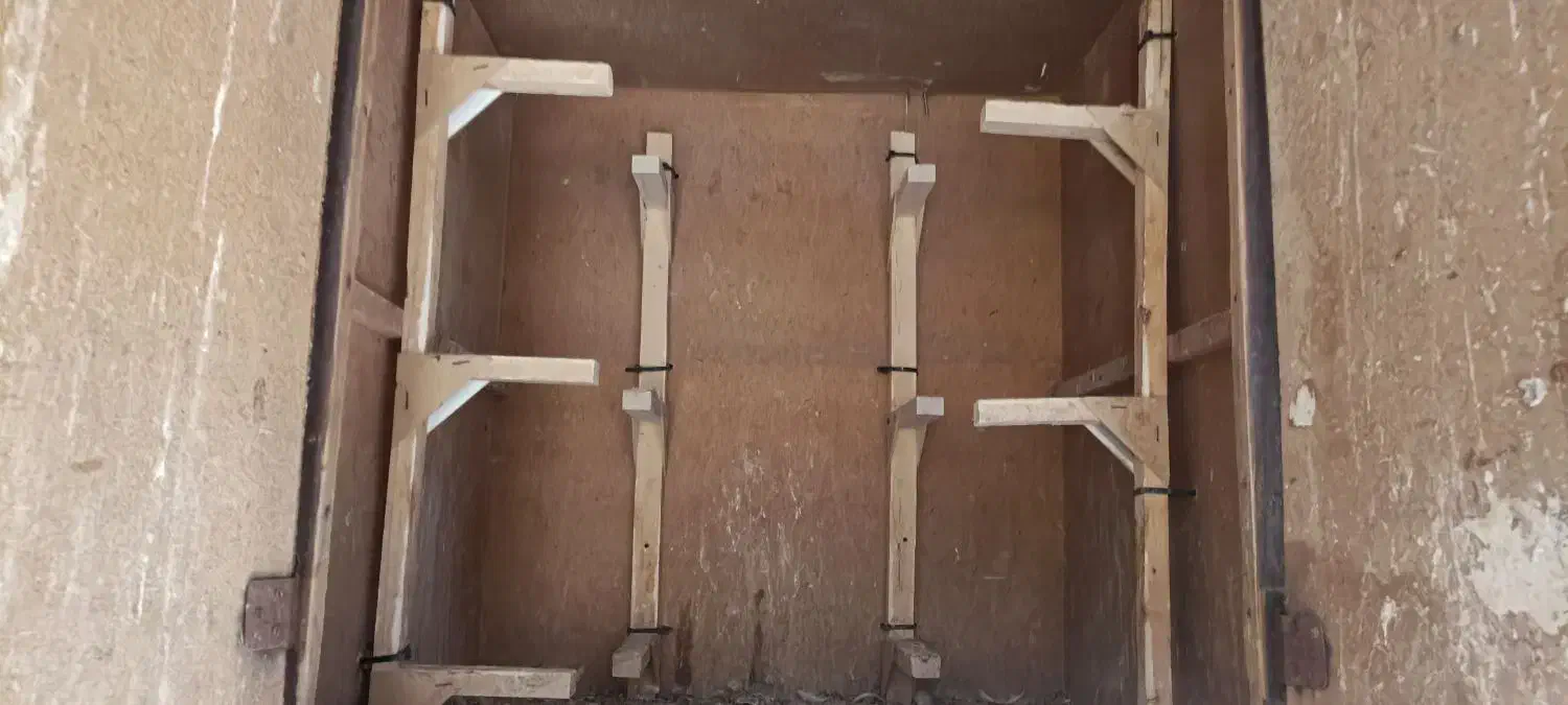 گنجه چوبی|لوازم جانبی حیوانات|زرقان, |دیوار