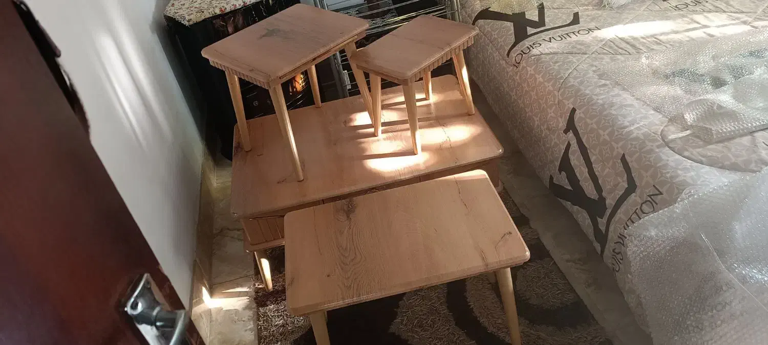 جلو مبلی کشو دار و ۳سایز عسلی فندقی روشن|مبلمان خانگی و میز عسلی|چالوس, |دیوار