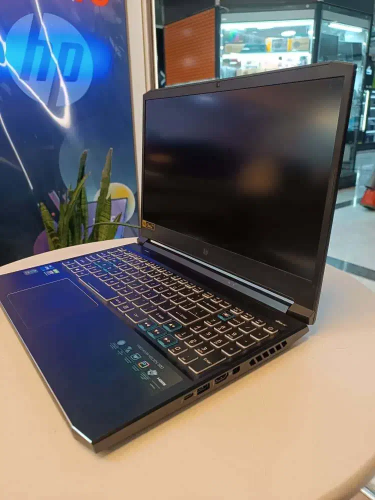 Acer	Predator Helios 300	i7(11800H)	32g	1tssd|رایانه همراه|تهران, میدان ولیعصر|دیوار