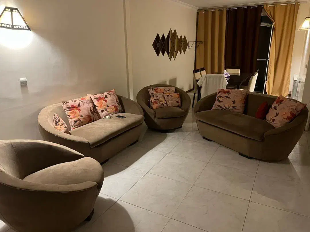 ست مبل ۶ نفره|مبلمان خانگی و میز عسلی|تهران, منیریه|دیوار