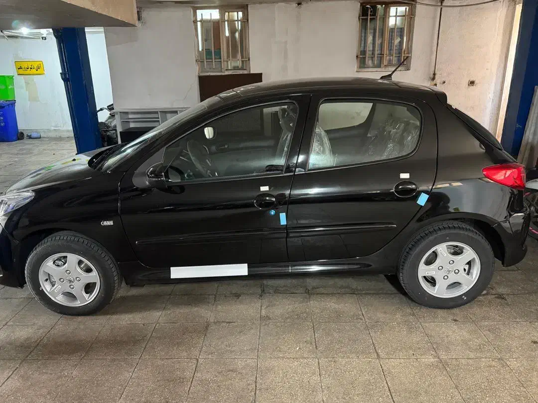 207اتومات مشکی 1404 صفر|خودرو سواری و وانت|تهران, صد دستگاه|دیوار