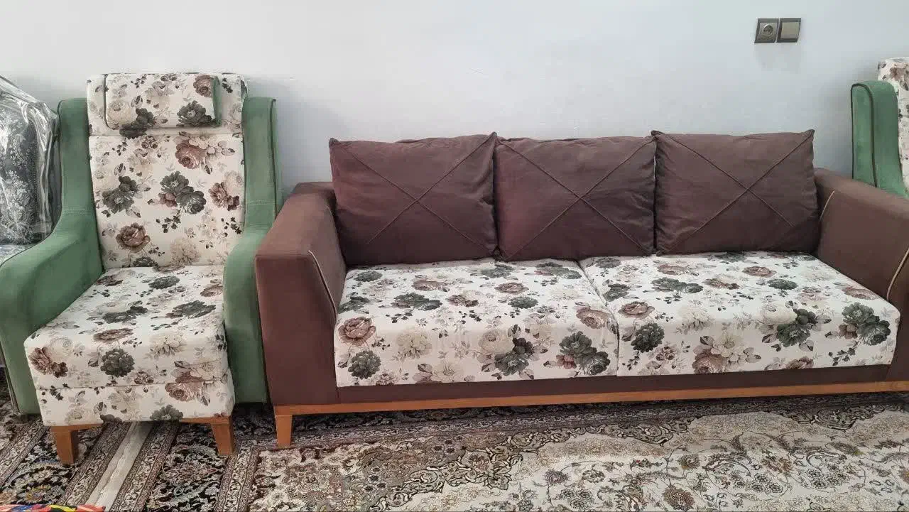 مبل راحتی۷ نفره|مبلمان خانگی و میز عسلی|یزد, |دیوار