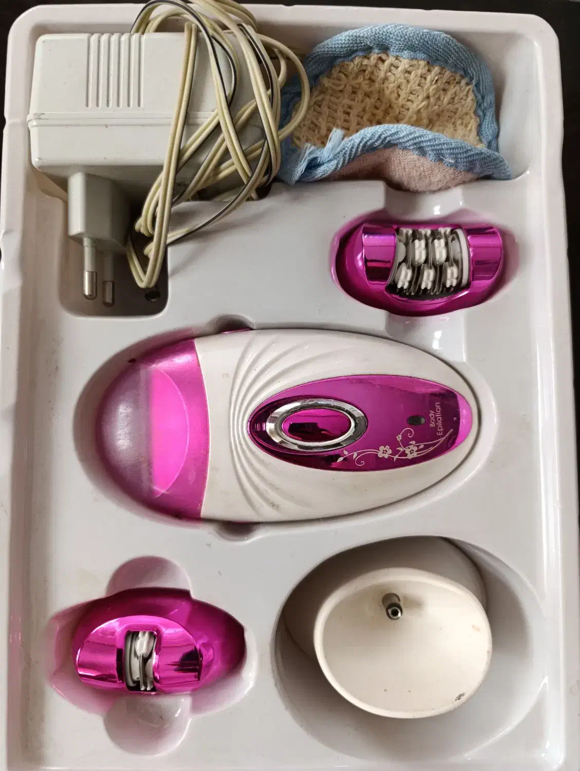 لوازم خانگی و شخصی سالنی|تخت و سرویس خواب|سلماس, |دیوار