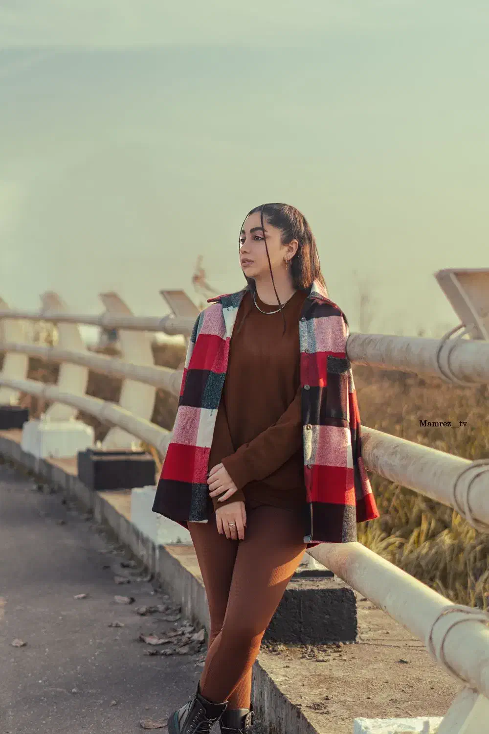 همکاری خانوم برای عکاسی|استخدام هنری و رسانه|رشت, گلباغ نماز|دیوار