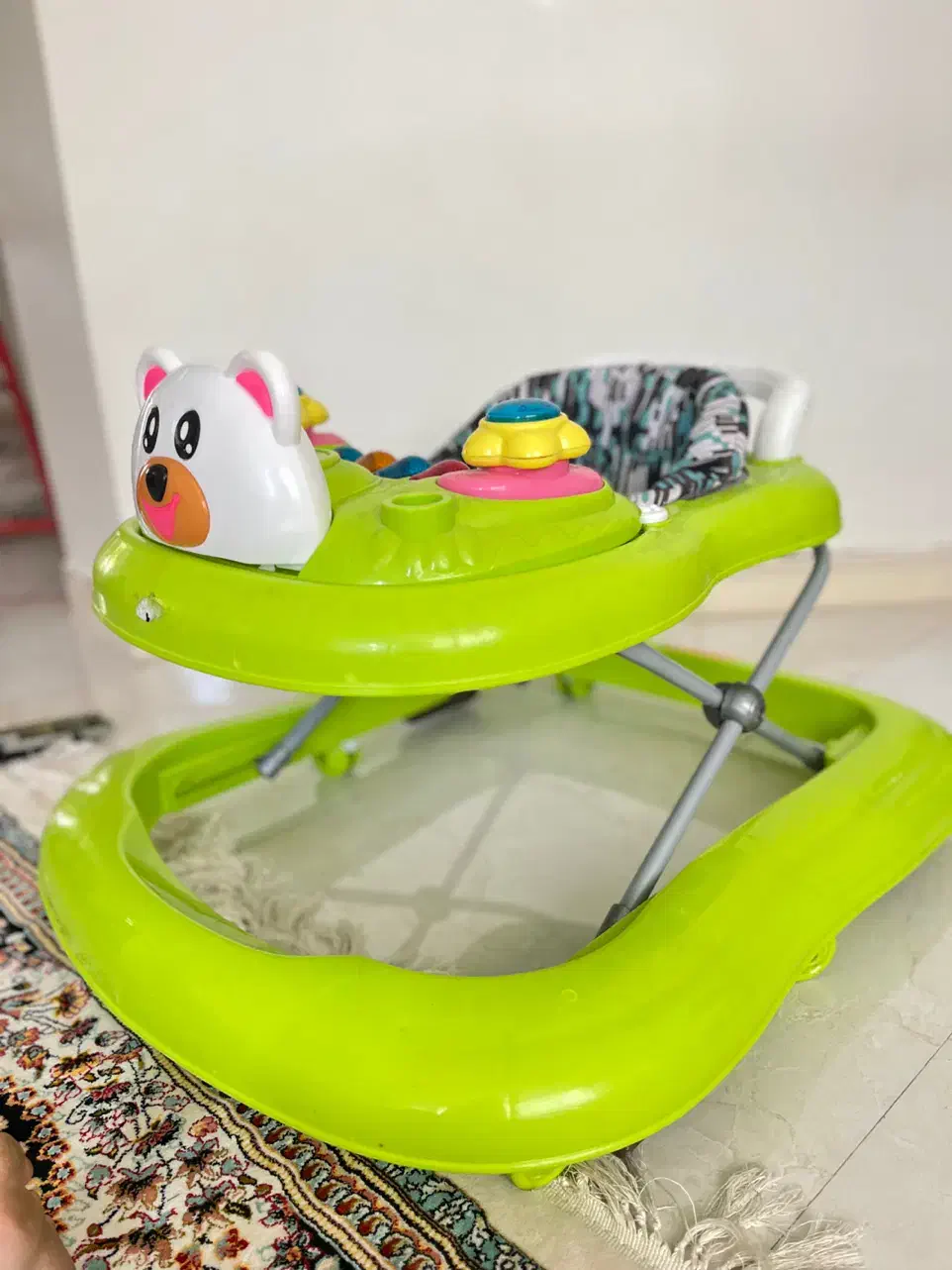 روروئک|کالسکه و لوازم جانبی|اندیشه, اندیشه فاز ۴|دیوار