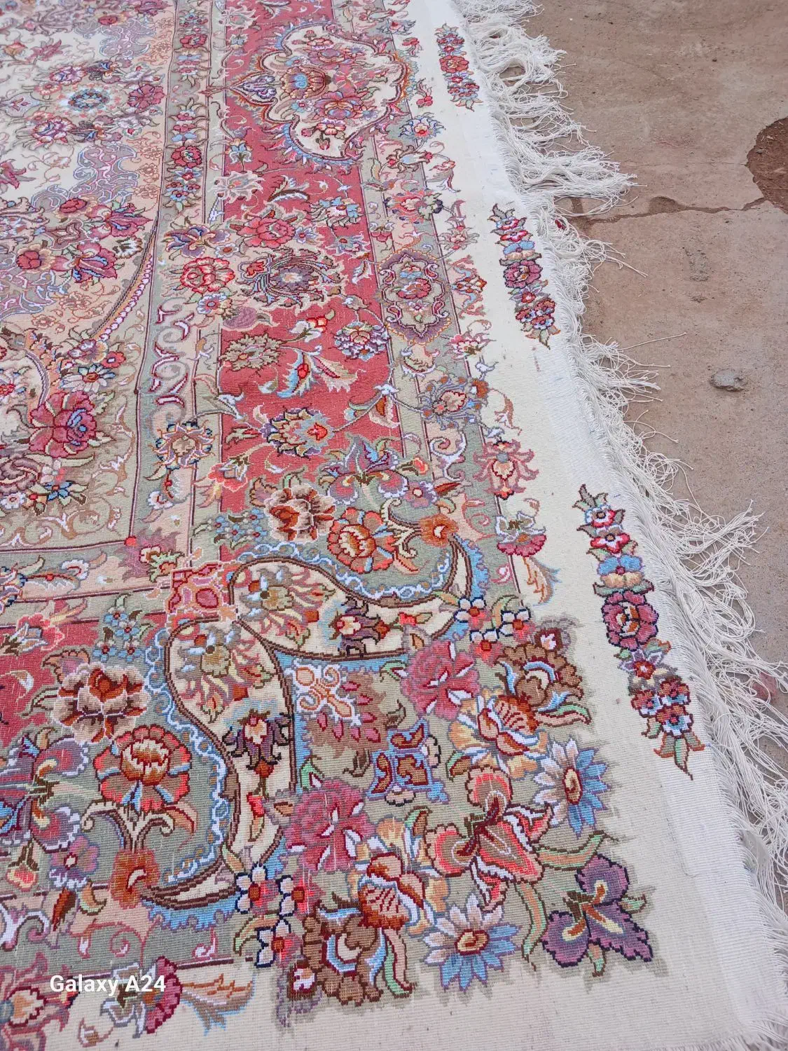 قالی سونیم پنج|فرش|نیشابور, مازول|دیوار