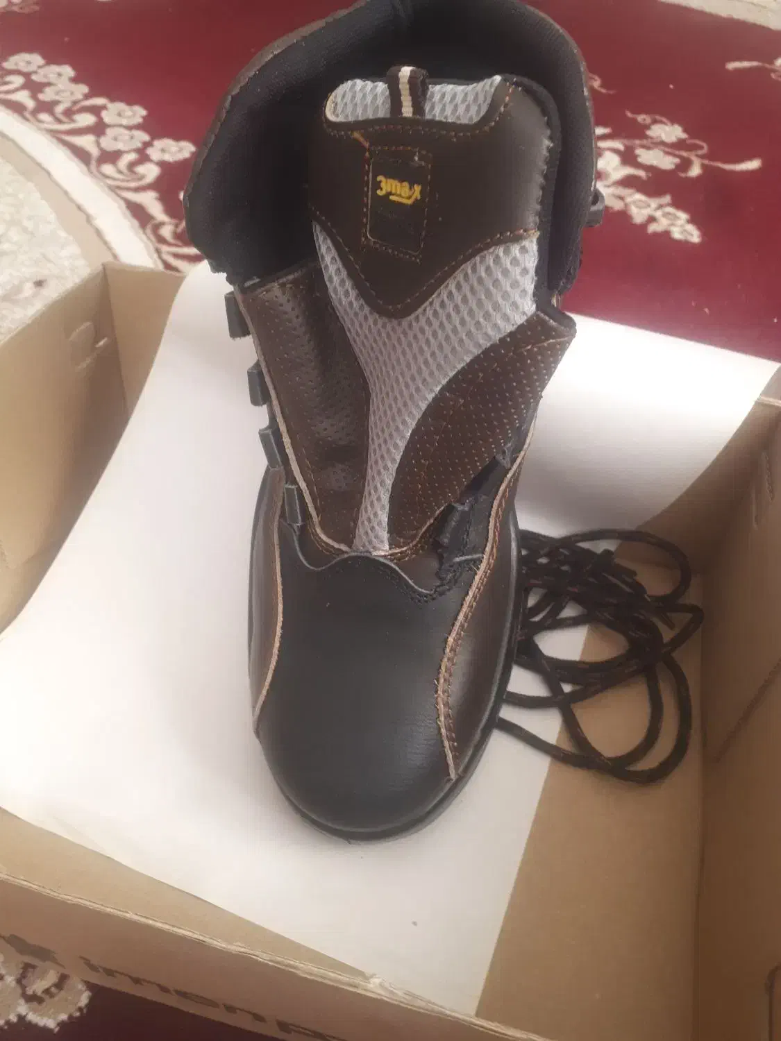 کفش کار با کفی طبی و نرم|کیف، کفش، کمربند|فارسان, |دیوار