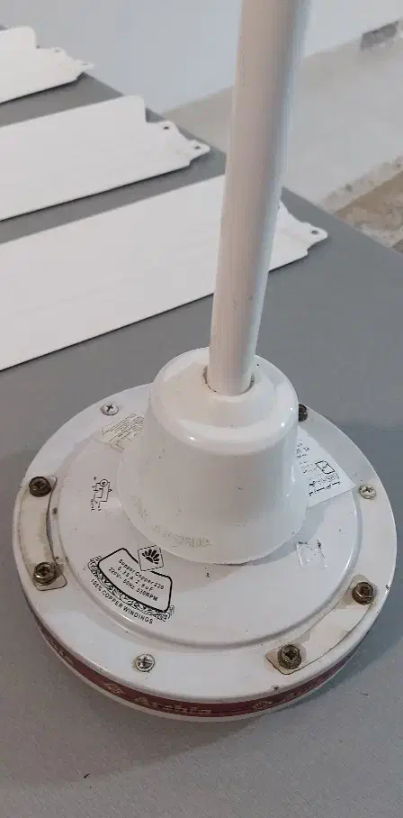 پنکه سقفی|پنکه و تصفیه‌کنندهٔ هوا|گنبد کاووس, |دیوار