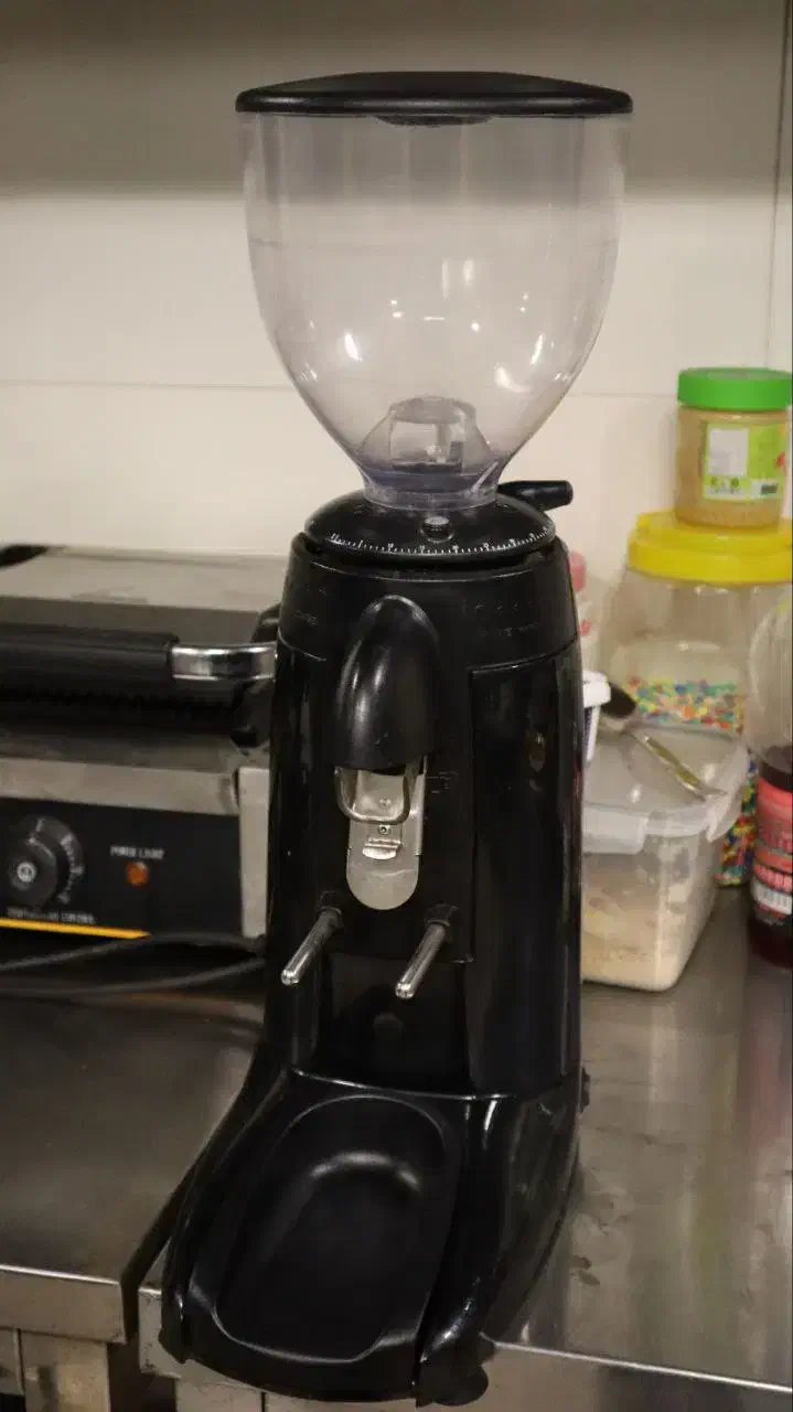 وسایل کافه|کافی‌شاپ و رستوران|لاهیجان, قیام|دیوار