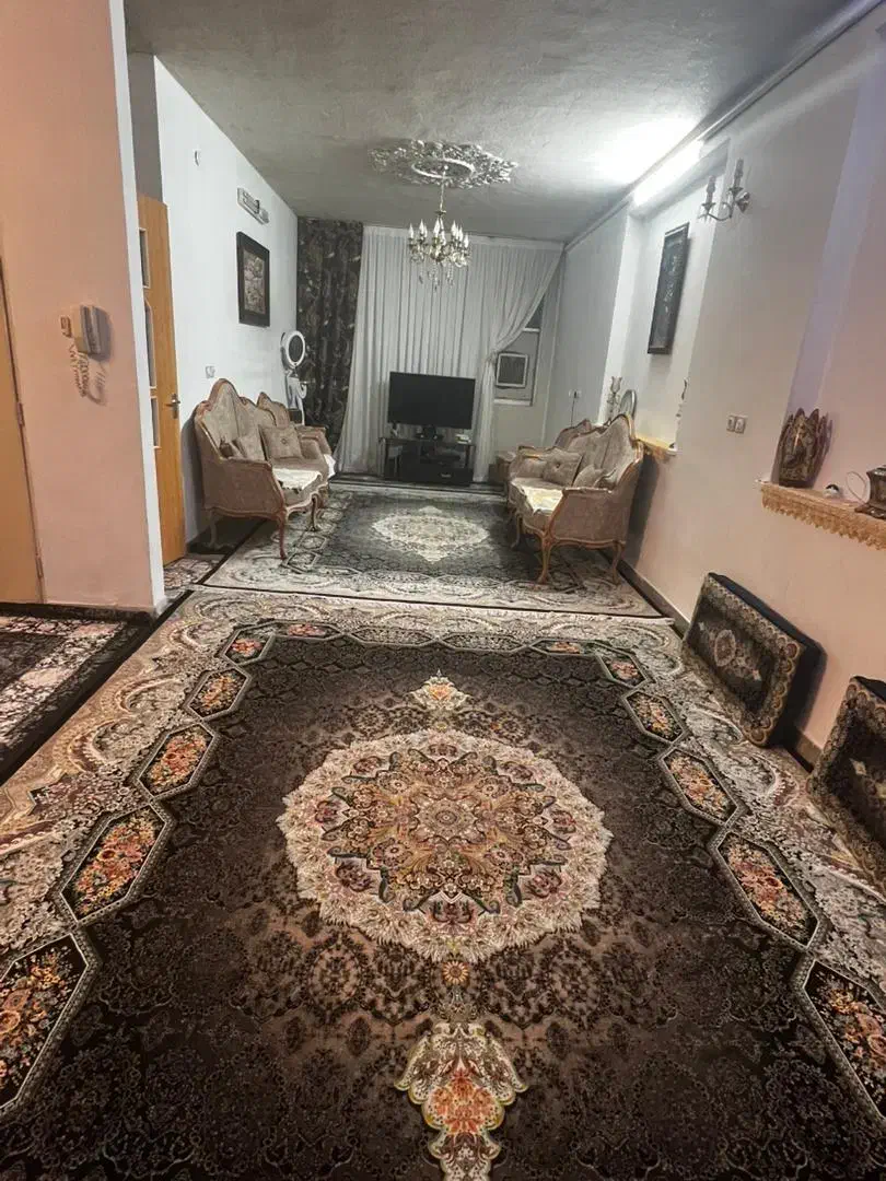 منزل فروشی|فروش خانه و ویلا|قم, پشت انبار نفت|دیوار