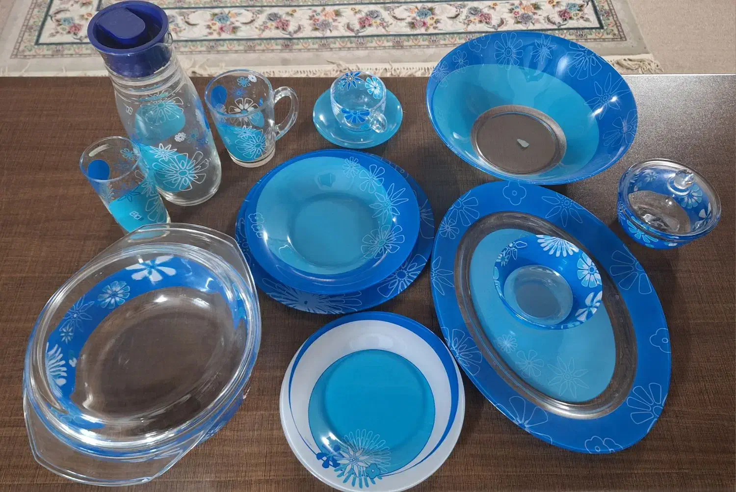 آرکوپال لومینارک فرانسه ۱۸ نفره|ظروف سرو و پذیرایی|قم, آزادگان|دیوار