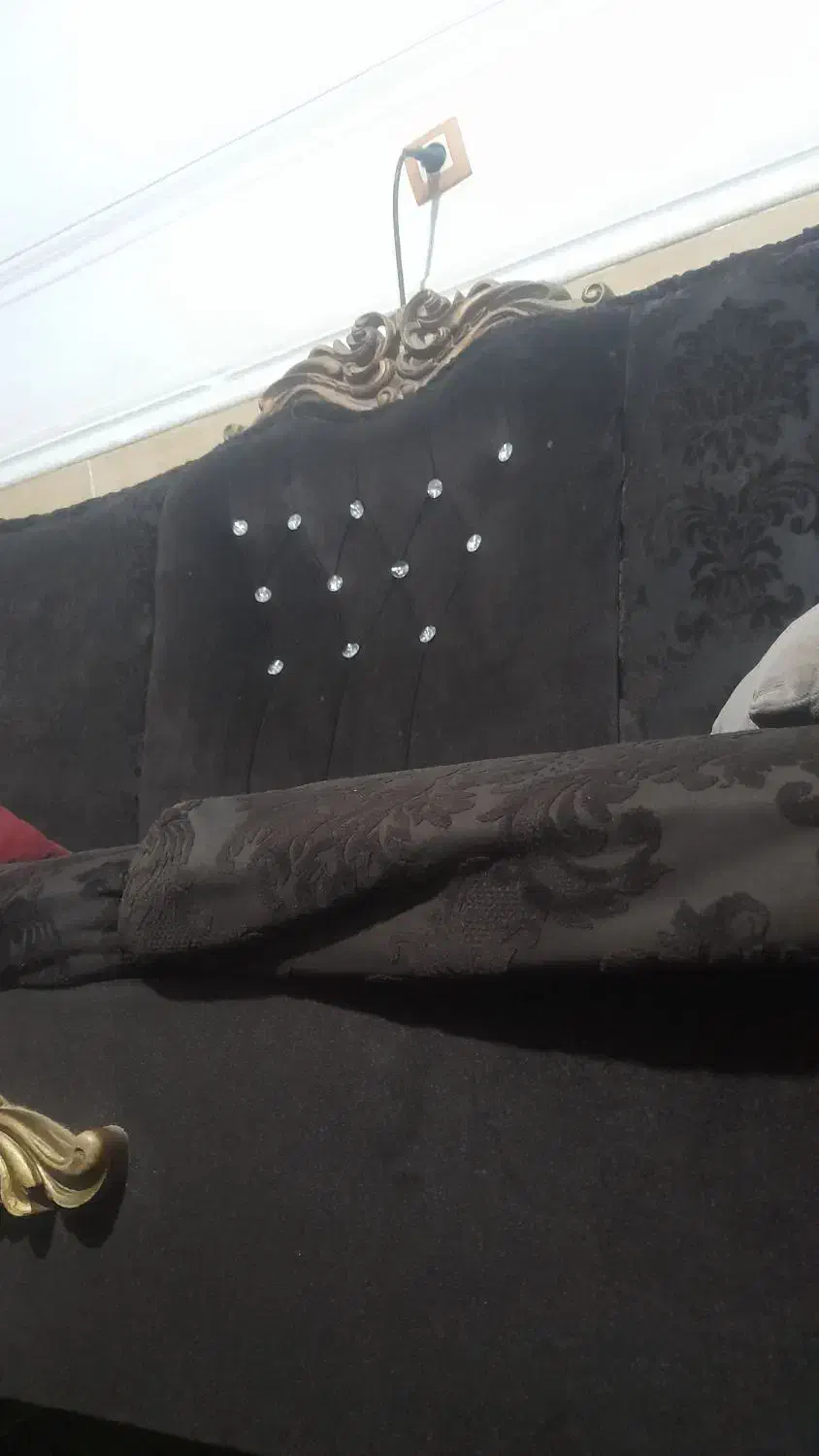 مبل ۷نفره|مبلمان خانگی و میز عسلی|زاهدان, |دیوار