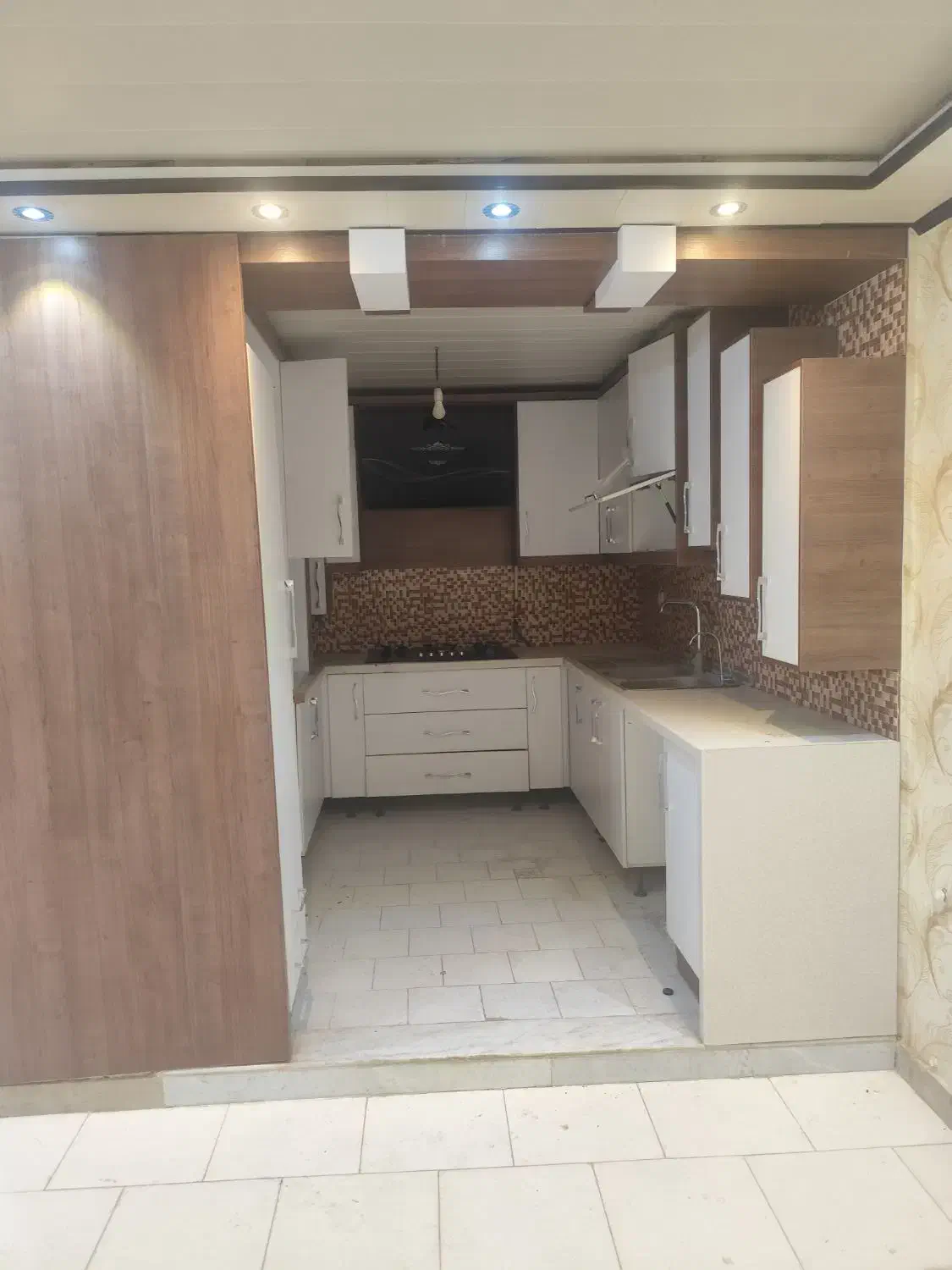 مسکن مهر طبقه دوم با آسانسور|فروش آپارتمان|آران و بیدگل, |دیوار