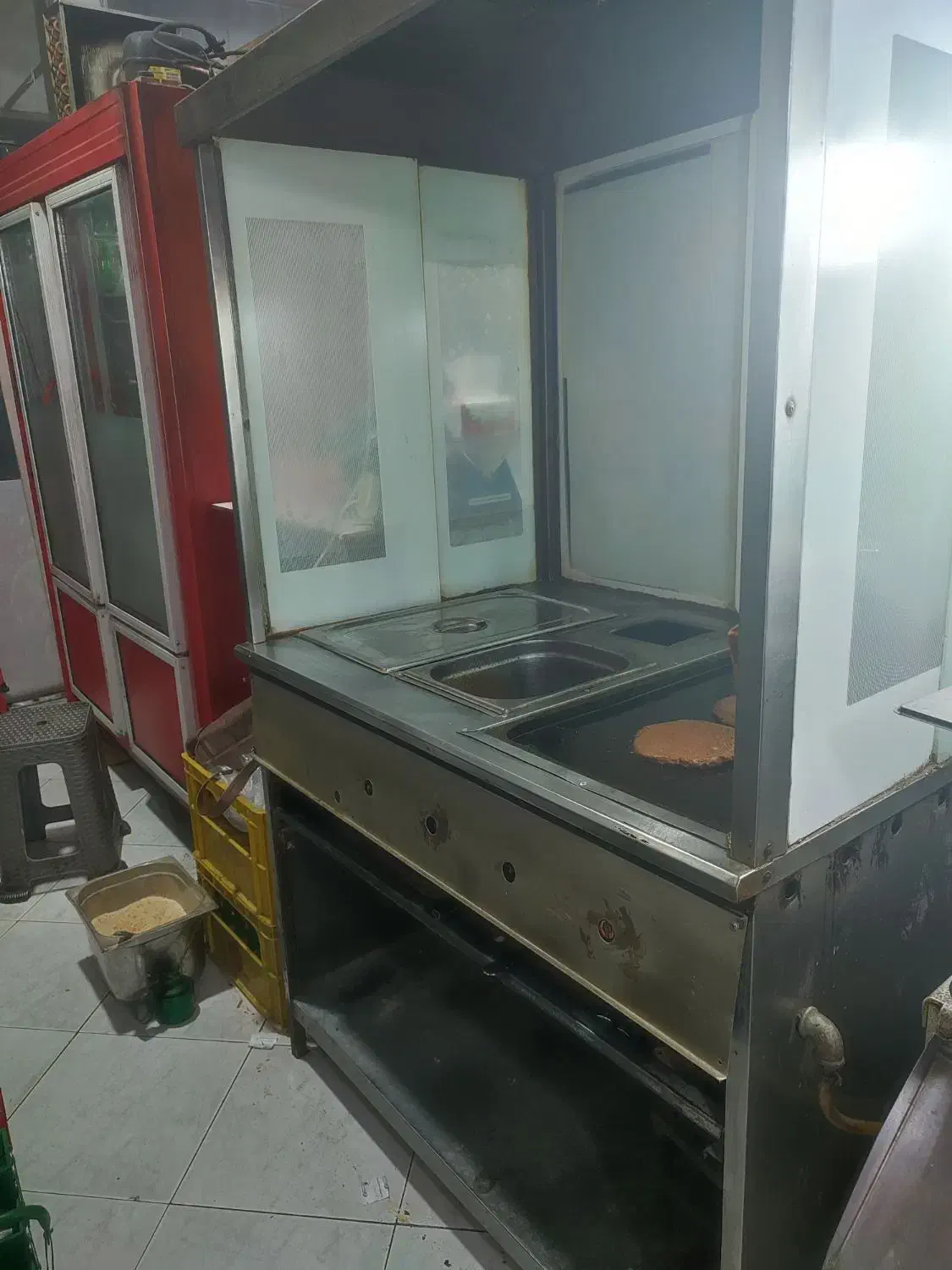 فر ساندویچی|کافی‌شاپ و رستوران|محمدشهر, محمدشهر|دیوار