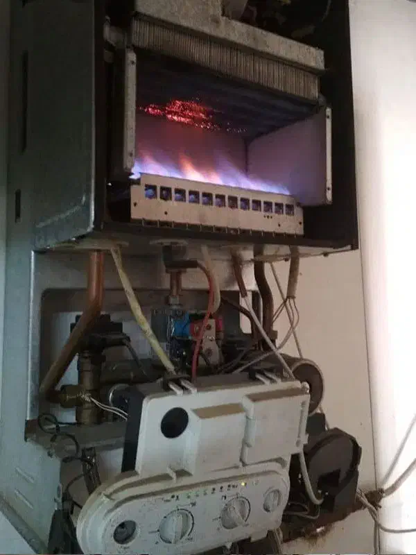 پکیج آبگرمکن شوفاژبخاری رسوبگیری تعمیرات سرویس کار|خدمات پیشه و مهارت|مشهد, راهنمایی|دیوار