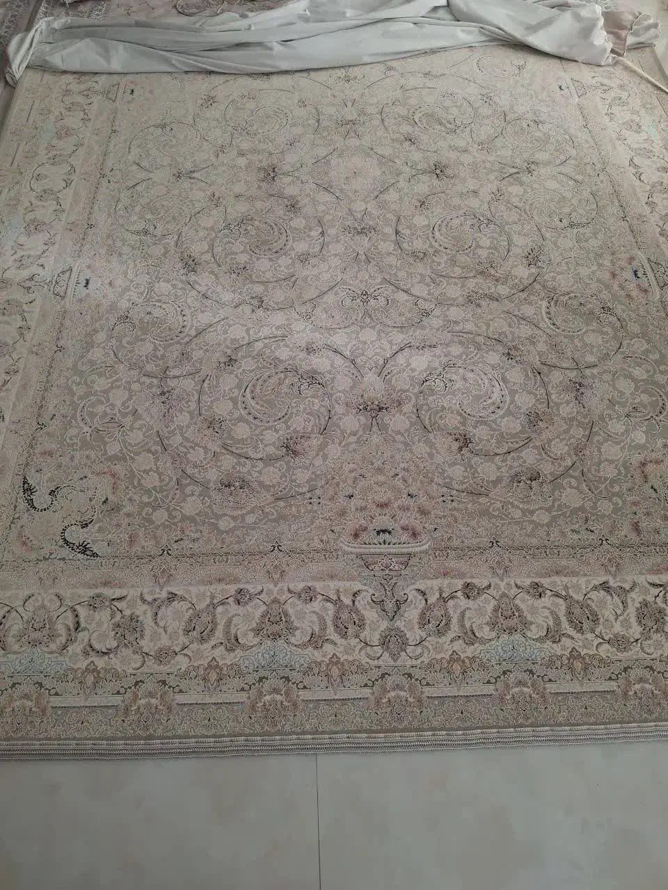 فرش ۹ متری و ۶ متری|فرش|مشهد, دانشجو|دیوار