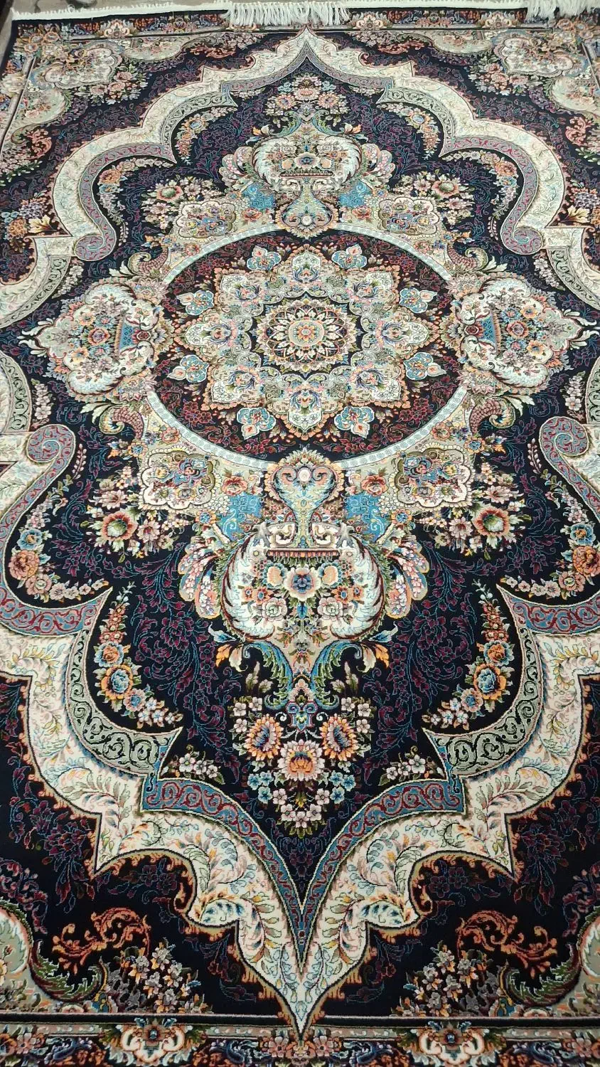 ۳تخته فرش ۷۰۰شانه سرمه ای تراکم ۲۵۵۰ ده رنگ|فرش|نظرآباد, رسالت|دیوار