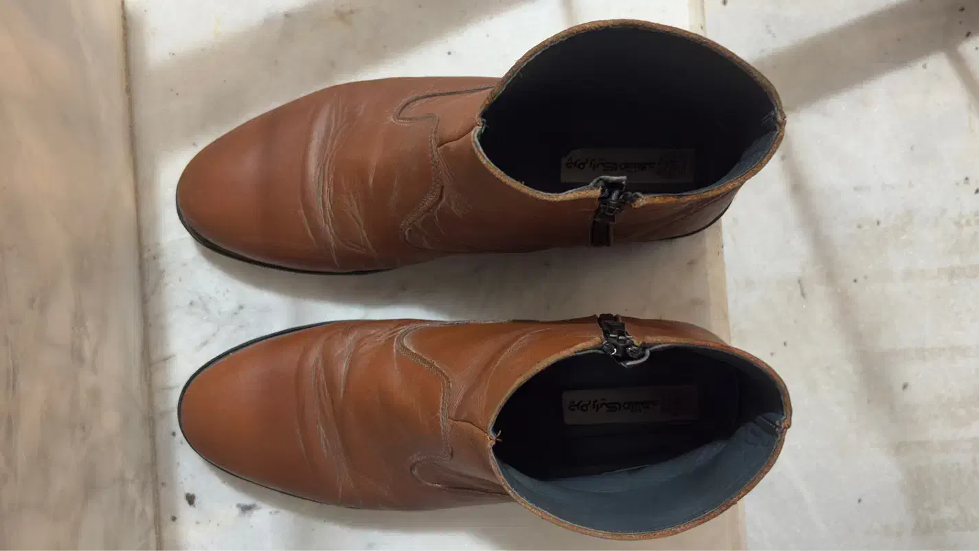 نیم بوت چرم عسلی اصل و کفش ویتنام اصل|کیف، کفش، کمربند|زنجان, |دیوار