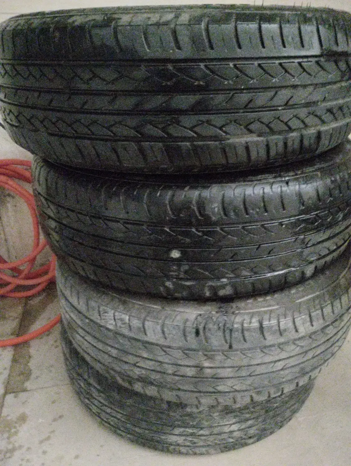 4حلقه لاستیک 70درصد بارز|قطعات یدکی و لوازم جانبی|بهارستان, |دیوار