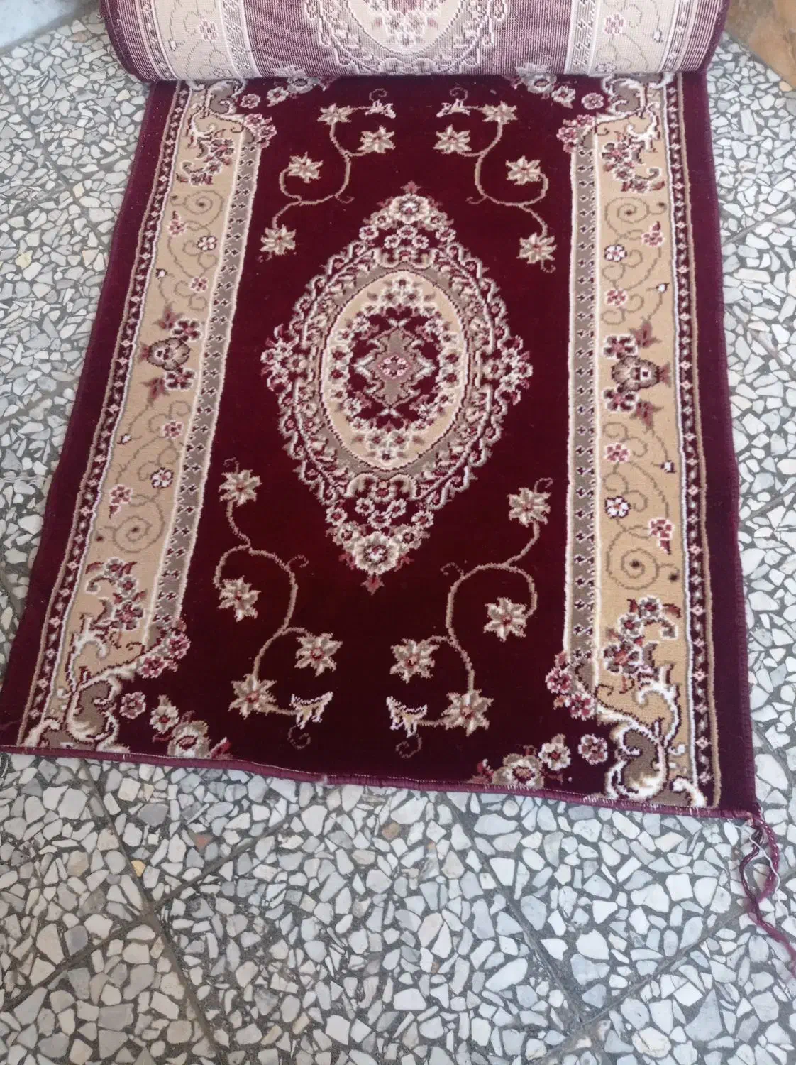 فرش راه پله|فرش|نظرآباد, شهرک سید جمال الدین|دیوار