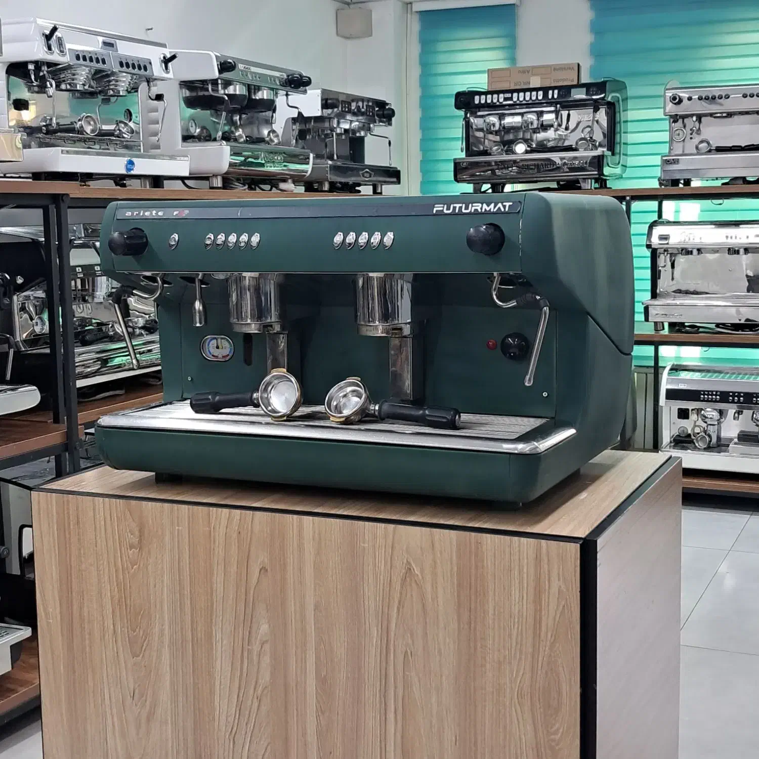 دستگاه اسپرسو فوتورمت F3 دوگروپ|کافیشاپ و رستوران|تهران, صادقیه|دیوار