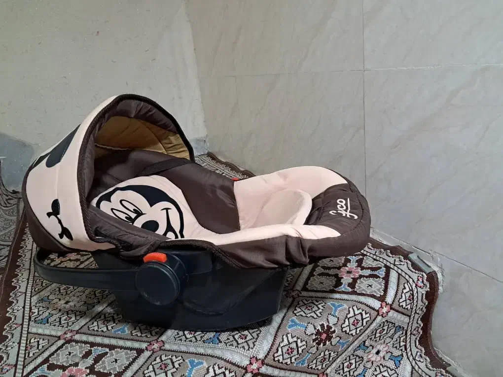 کریر نو|تخت و صندلی بچه|همدان, |دیوار