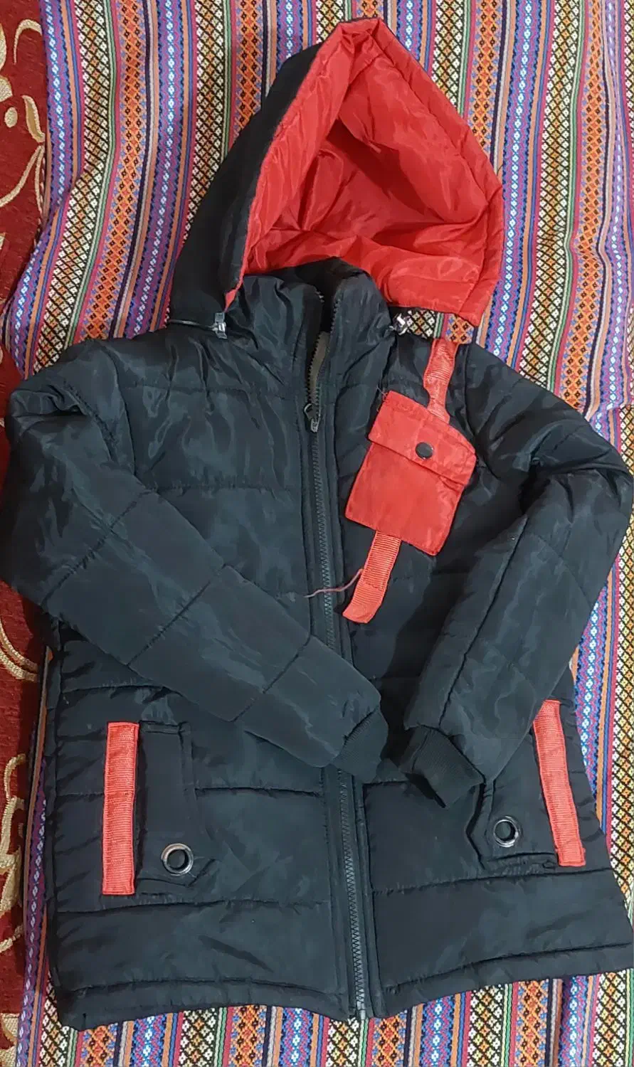 کاپشن|لباس|بوشهر, |دیوار