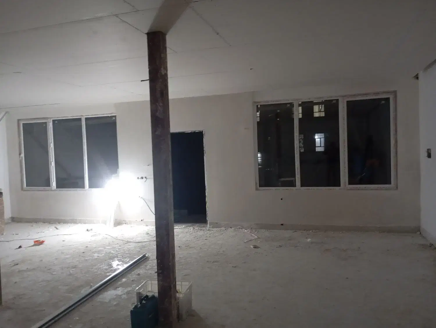 درب وپنجره یو پی وی سی|مصالح و تجهیزات ساختمان|ملایر, |دیوار