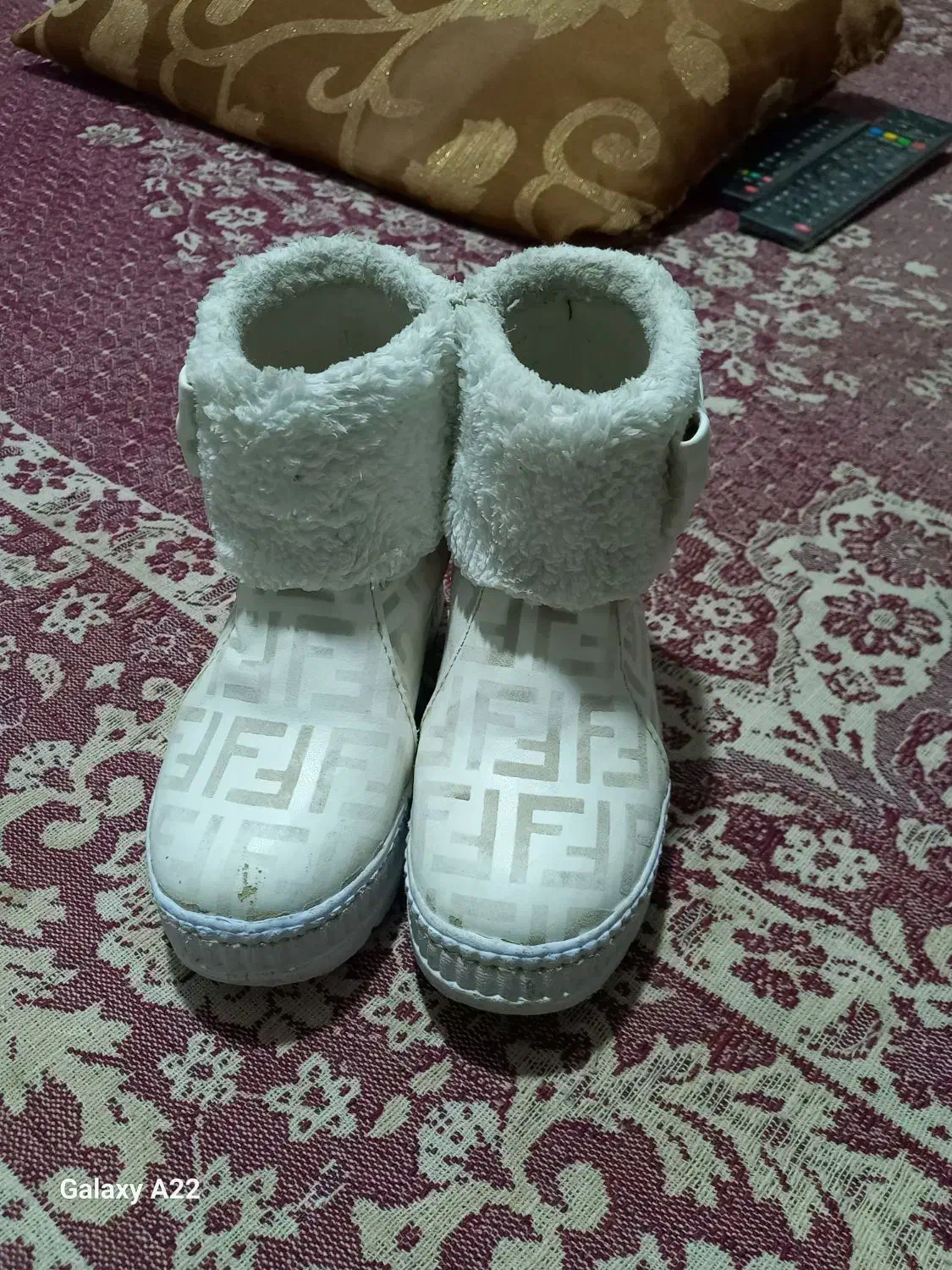 نیم پوت دخترونه سایز ۲۸ وکتونی سایز ۲۷|کفش و لباس بچه|بجنورد, |دیوار