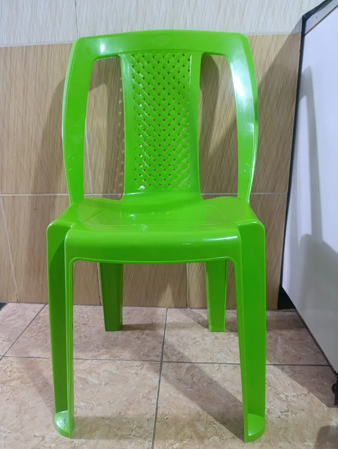 ۵ عدد صندلی نو|صندلی و نیمکت|مهاباد (آذربایجان غربی), |دیوار