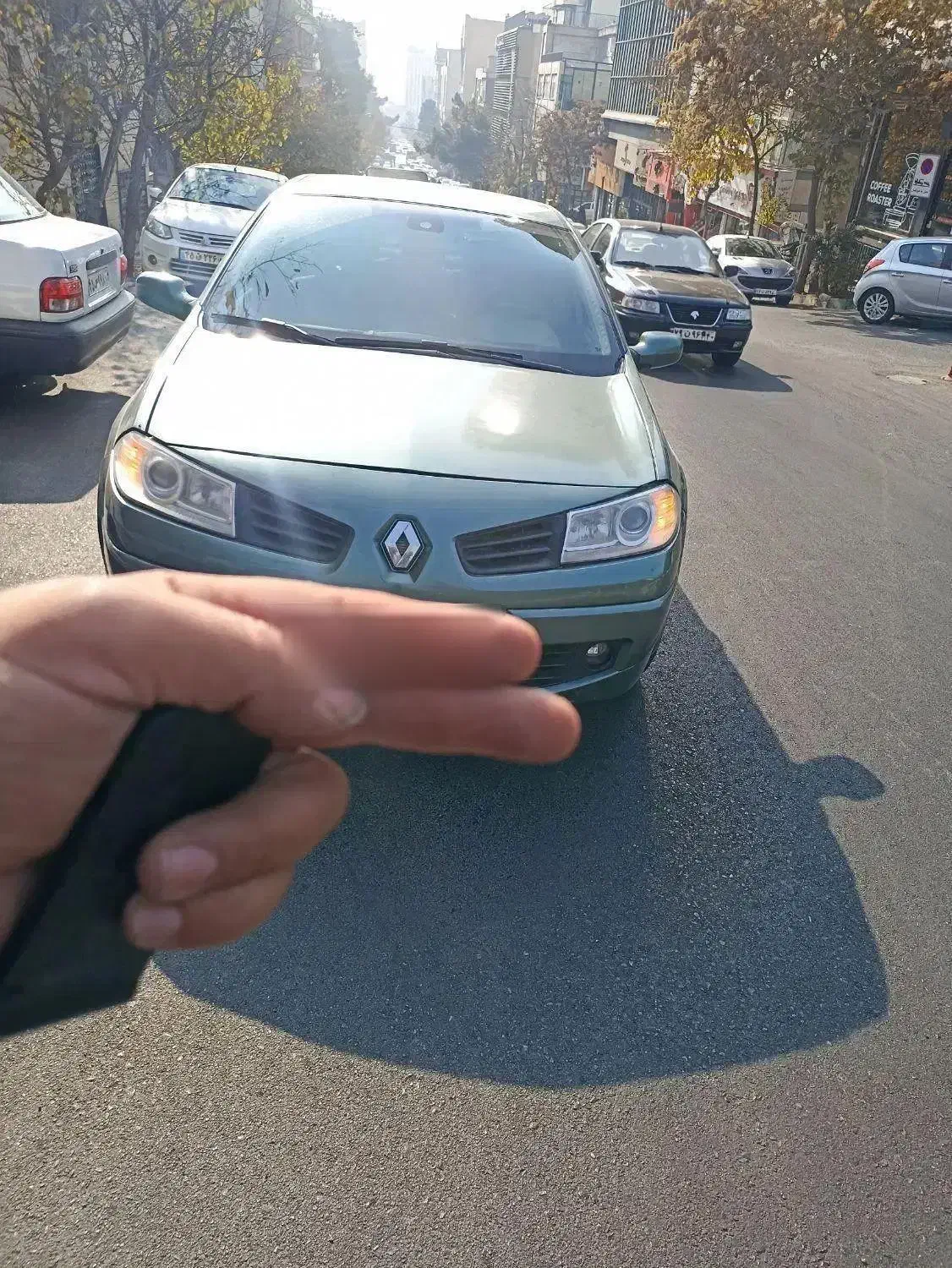 مگان 2000 فول اتومات|خودرو سواری و وانت|تهران, ازگل|دیوار