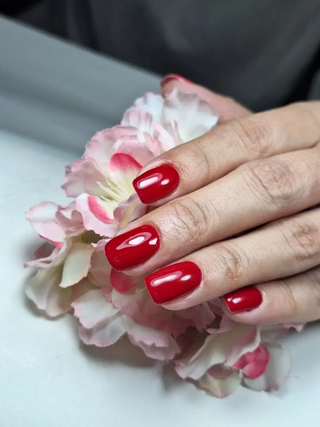 کاشت ناخن با طراحی خاص با بهترین متریال|خدمات آرایشگری و زیبایی|مشهد, تربیت (صدف)|دیوار