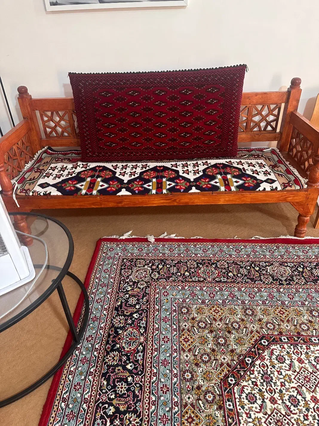 دو عدد تحت چوبی|کافیشاپ و رستوران|رامجین, |دیوار