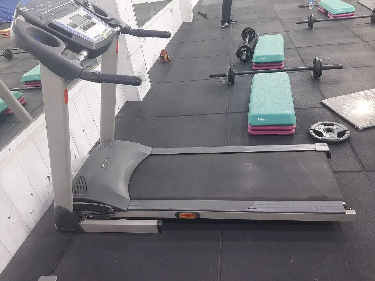 ۲ عدد تردمیل|تجهیزات ورزشی|بهبهان, |دیوار