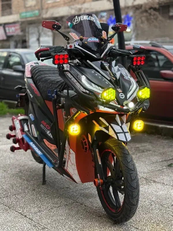 کلیک فول|موتورسیکلت|آستانه اشرفیه, |دیوار