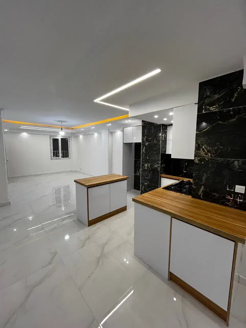 ۸۳ متر بلوک روی بلندی*با پارکینگ و انباری*|فروش آپارتمان|هشتگرد, شهرک ولیعصر (مهستان)|دیوار