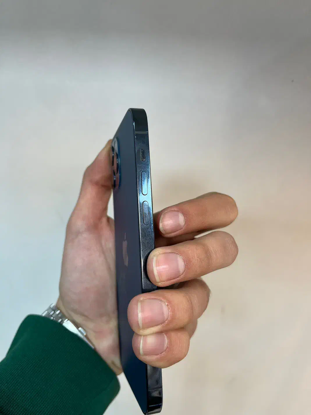 12pro|موبایل|سمنان, |دیوار