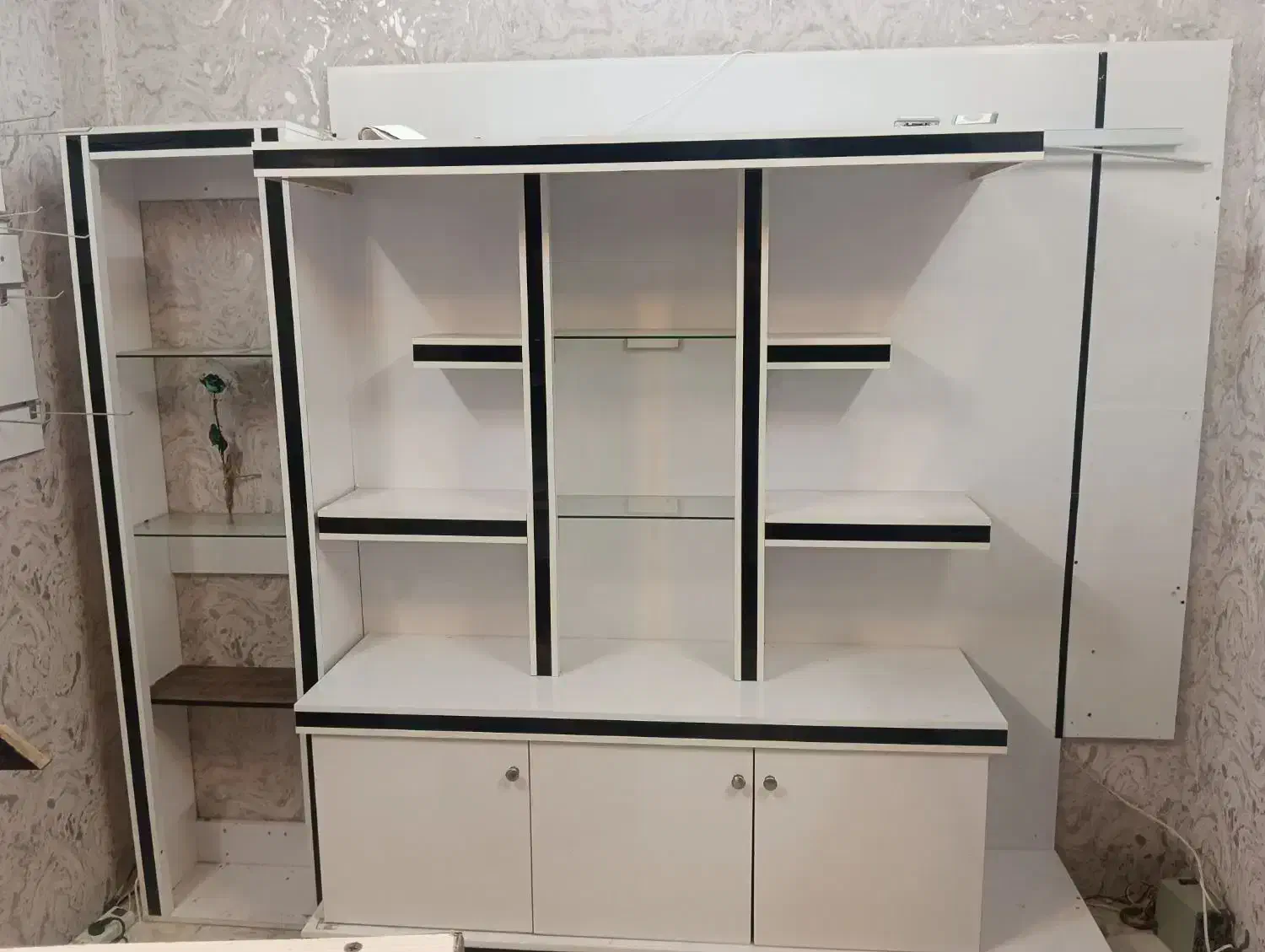 ویترین mdf|بوفه، ویترین، کنسول|قم, پامنار|دیوار