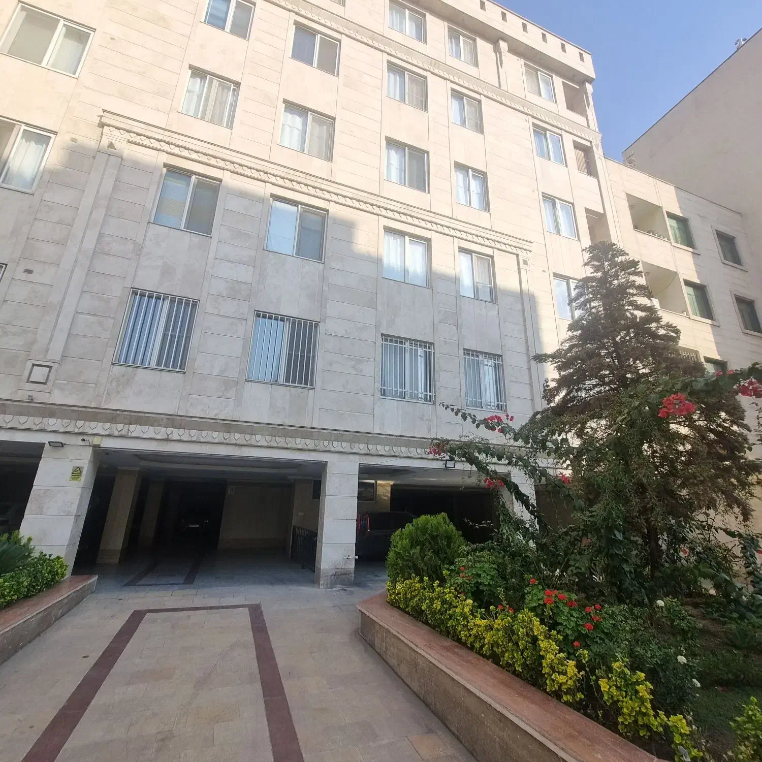 ۱۰۰متر دوخوابه فول شاهین شمالی