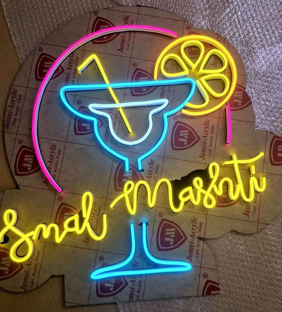 نئون برای آبمیوه و بستنی|فروشگاه و مغازه|تهران, سازمان آب|دیوار