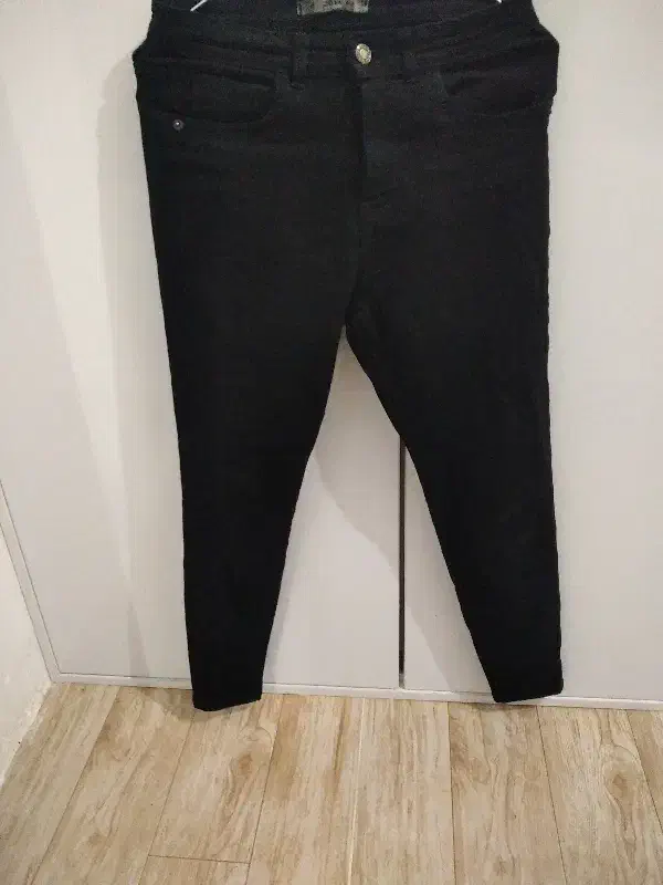 شلوار لی|لباس|سبزوار, فیاض|دیوار