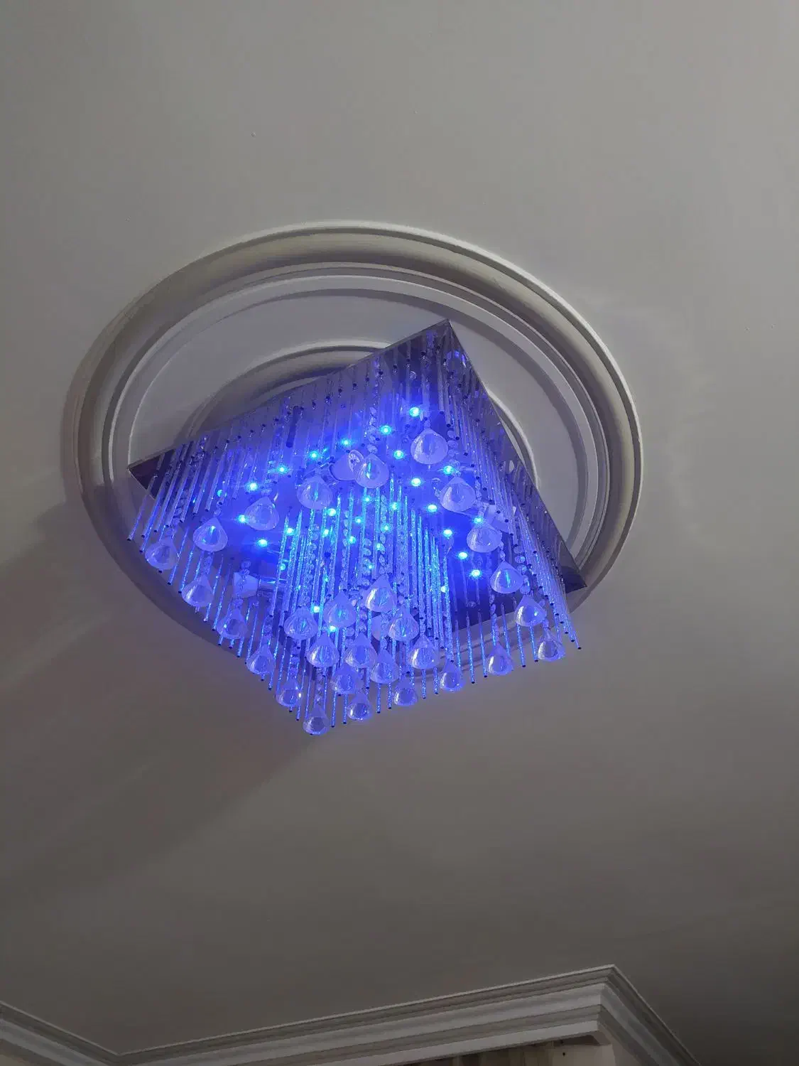 لوستر سقفی مربع ۲عدد|لوستر و چراغ آویز|تهران, کوی بیمه|دیوار