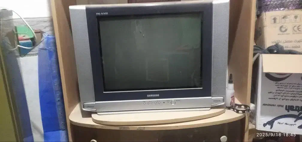 تلویزیون سامسونگ|تلویزیون و پروژکتور|نجفآباد, امیرآباد|دیوار