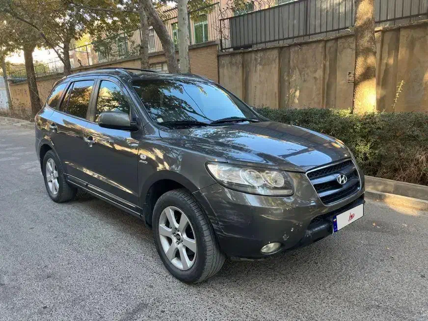 سانتافه ۲۰۰۸ تمیزکارمندی رنگ متالیک خاص و بدون خرج|خودرو سواری و وانت|همدان, |دیوار