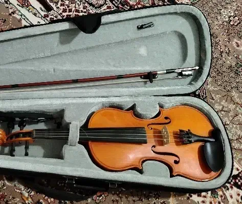 ویالن 4/4|ویولن|پیشوا, |دیوار