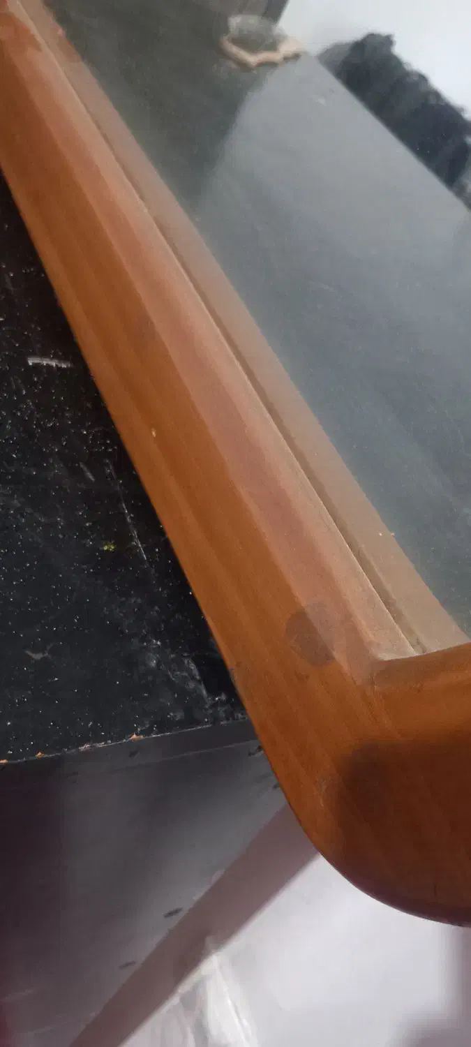 اینه قدی|آینه|نیشابور, بنیاد شهید|دیوار