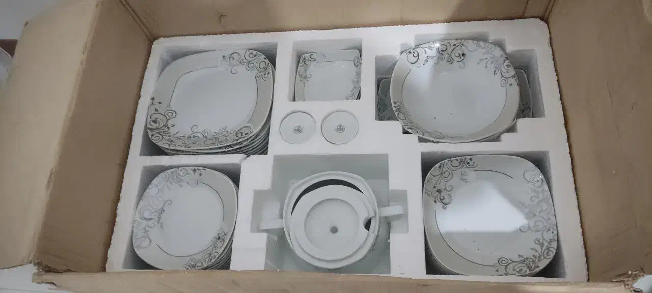 ظروف چینی نو ۱۲ نفره|ظروف سرو و پذیرایی|شاهینشهر, خانه کارگر|دیوار